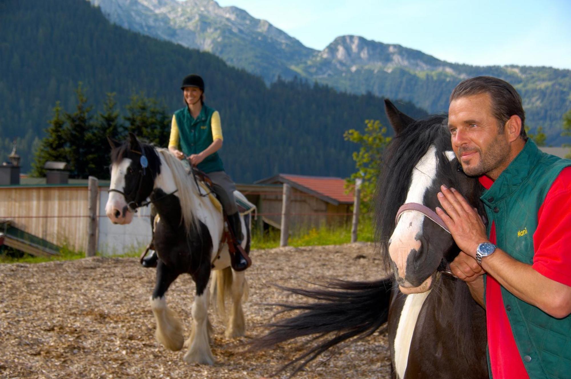 Wohlfuehlresort Und Feriengut Martinerhof Занкт-Мартін-ам-Тенненґебірґе Екстер'єр фото