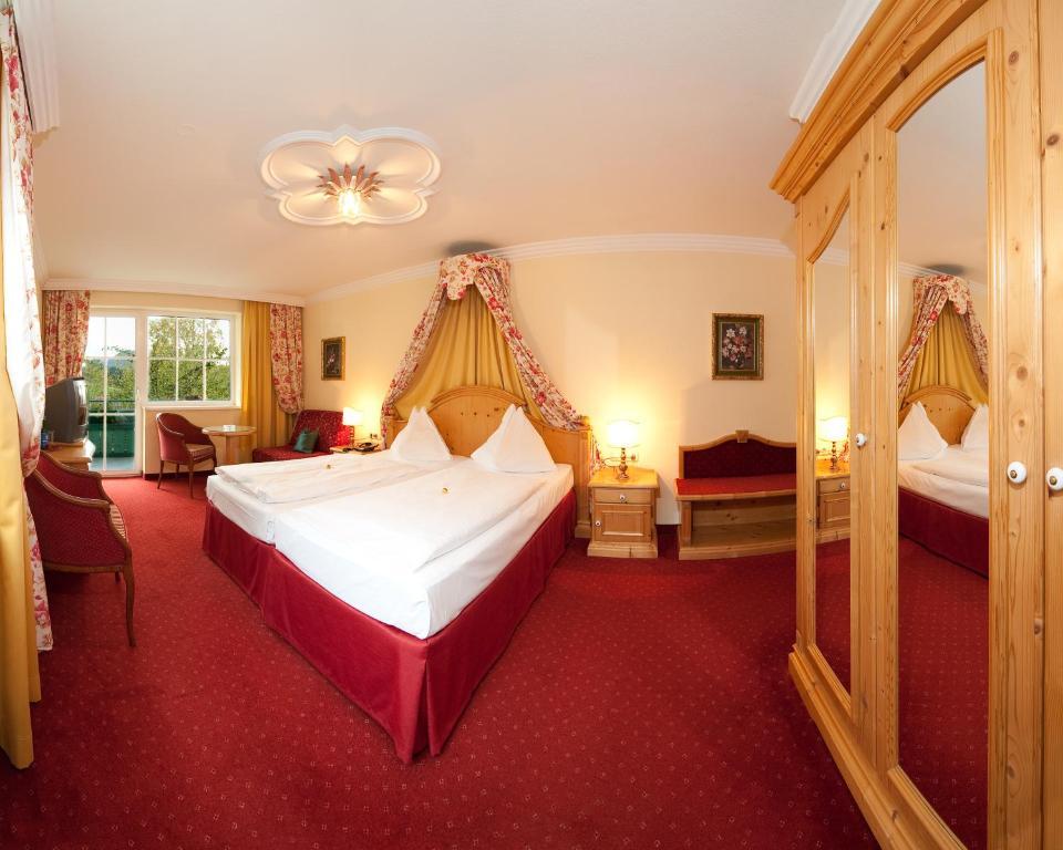 Wohlfuehlresort Und Feriengut Martinerhof Занкт-Мартін-ам-Тенненґебірґе Номер фото