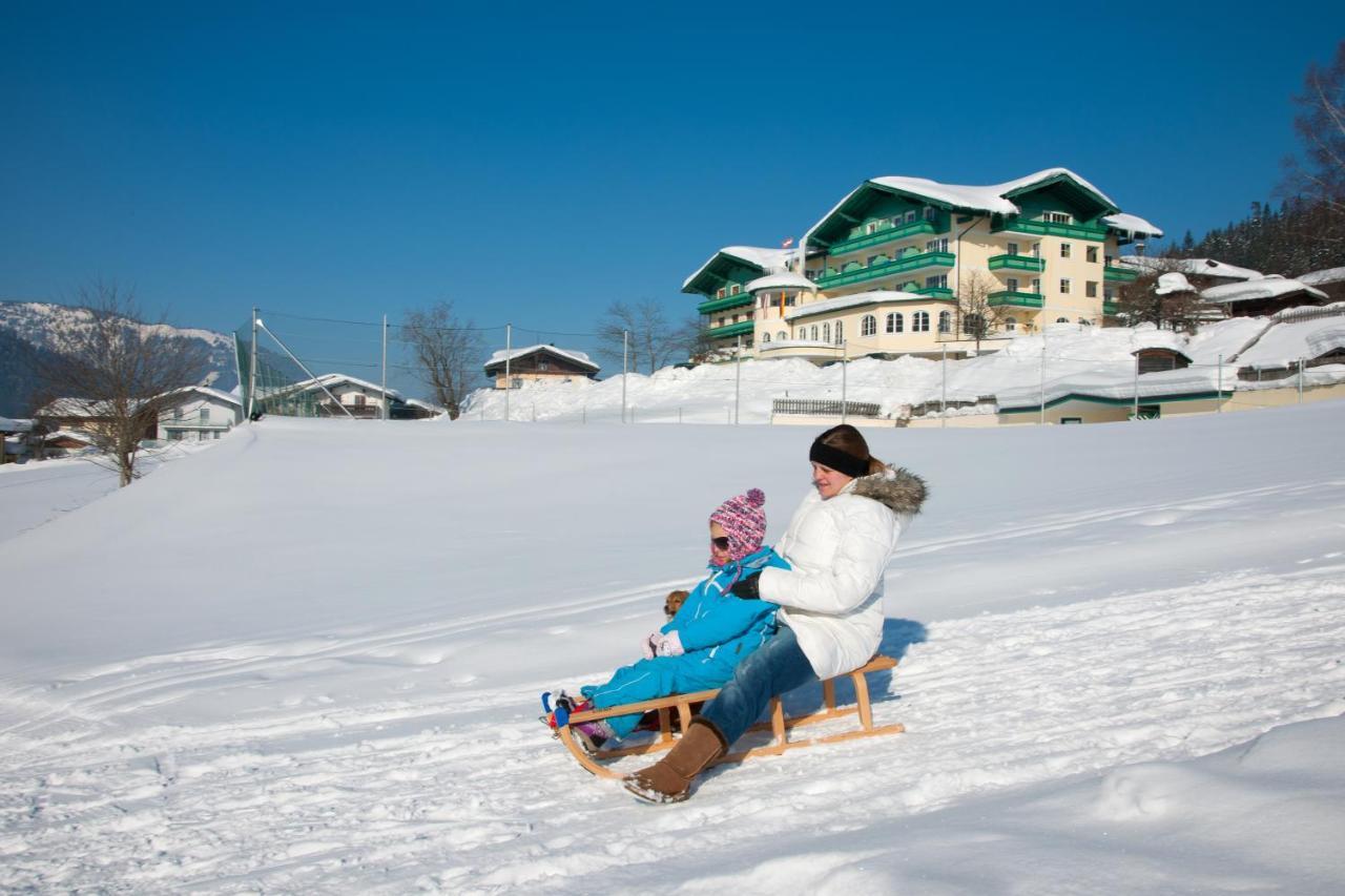Wohlfuehlresort Und Feriengut Martinerhof Занкт-Мартін-ам-Тенненґебірґе Екстер'єр фото