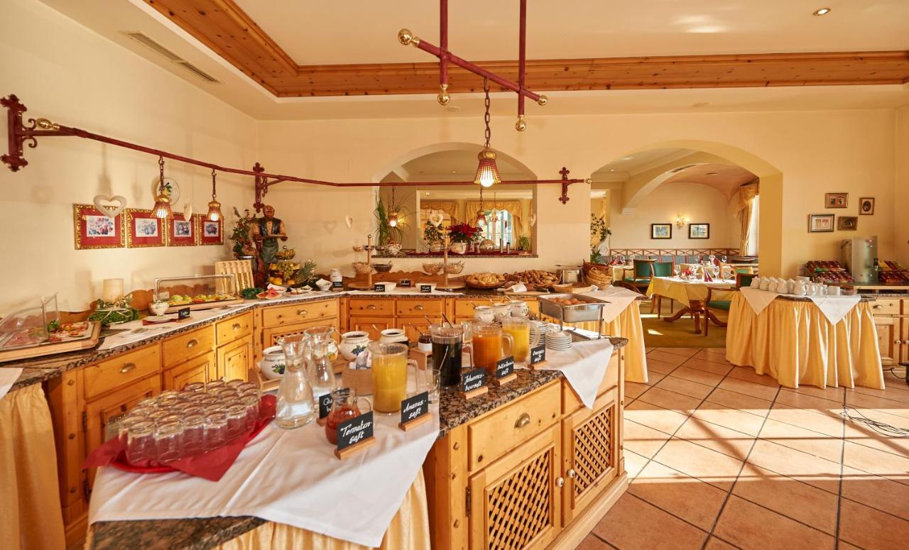 Wohlfuehlresort Und Feriengut Martinerhof Занкт-Мартін-ам-Тенненґебірґе Екстер'єр фото